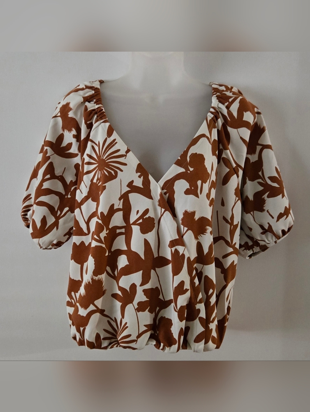 Melloday Top Sz Large Cropped Short Puff Sleeves Terracotta And Ivory Floral